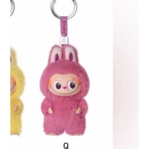 Pin for love Letter Q